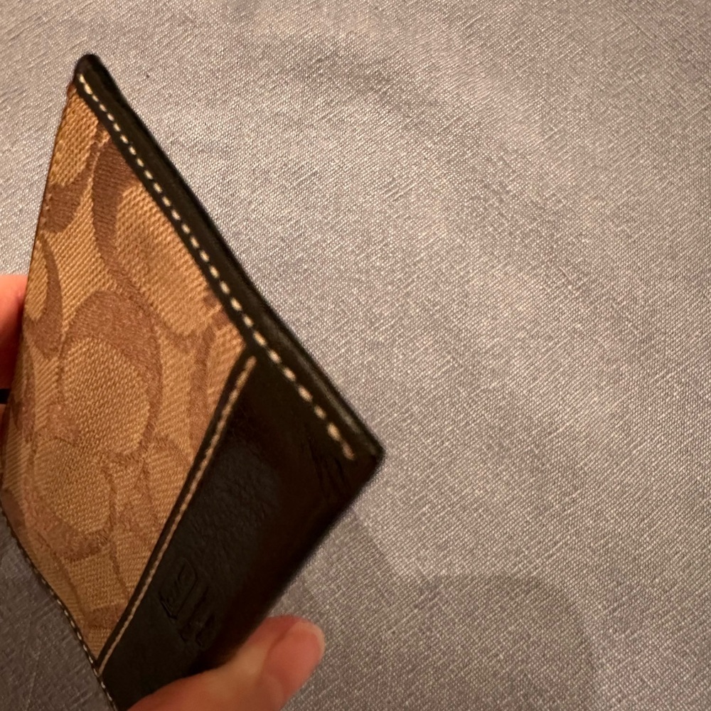 COACH Skinny Mini Coin Purse and ID Case - EUC - Picture 5 of 11